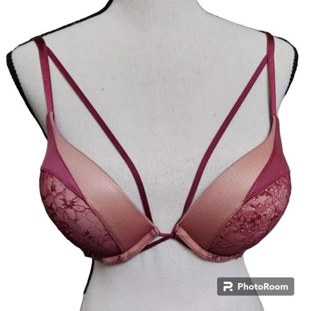Victoria's Secret Plunge Bra Size 34C Rose